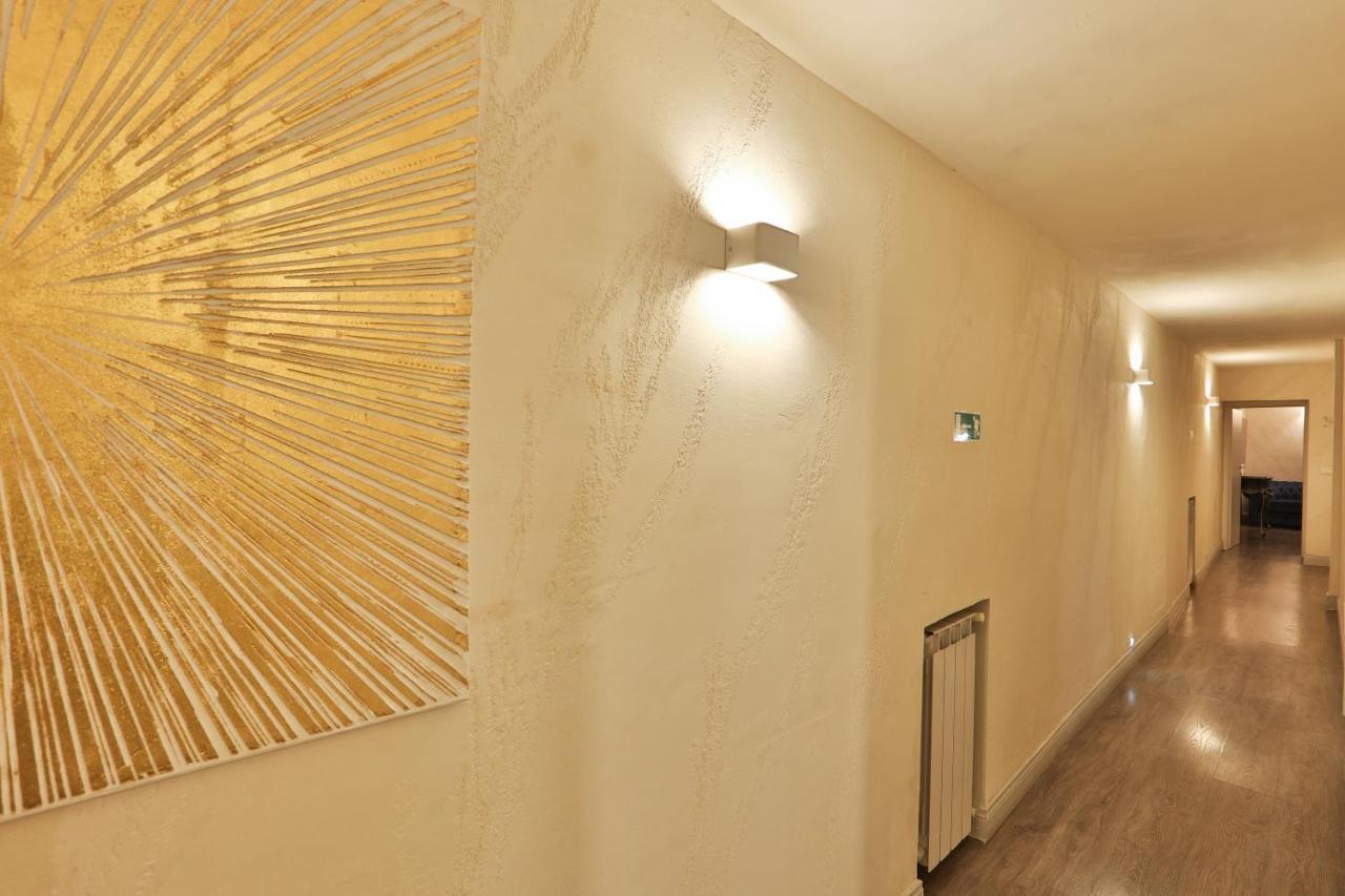 Grottini Luxury Suites ~ Pantheon ローマ エクステリア 写真